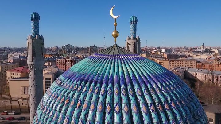 С праздником Курбан-байрам!
